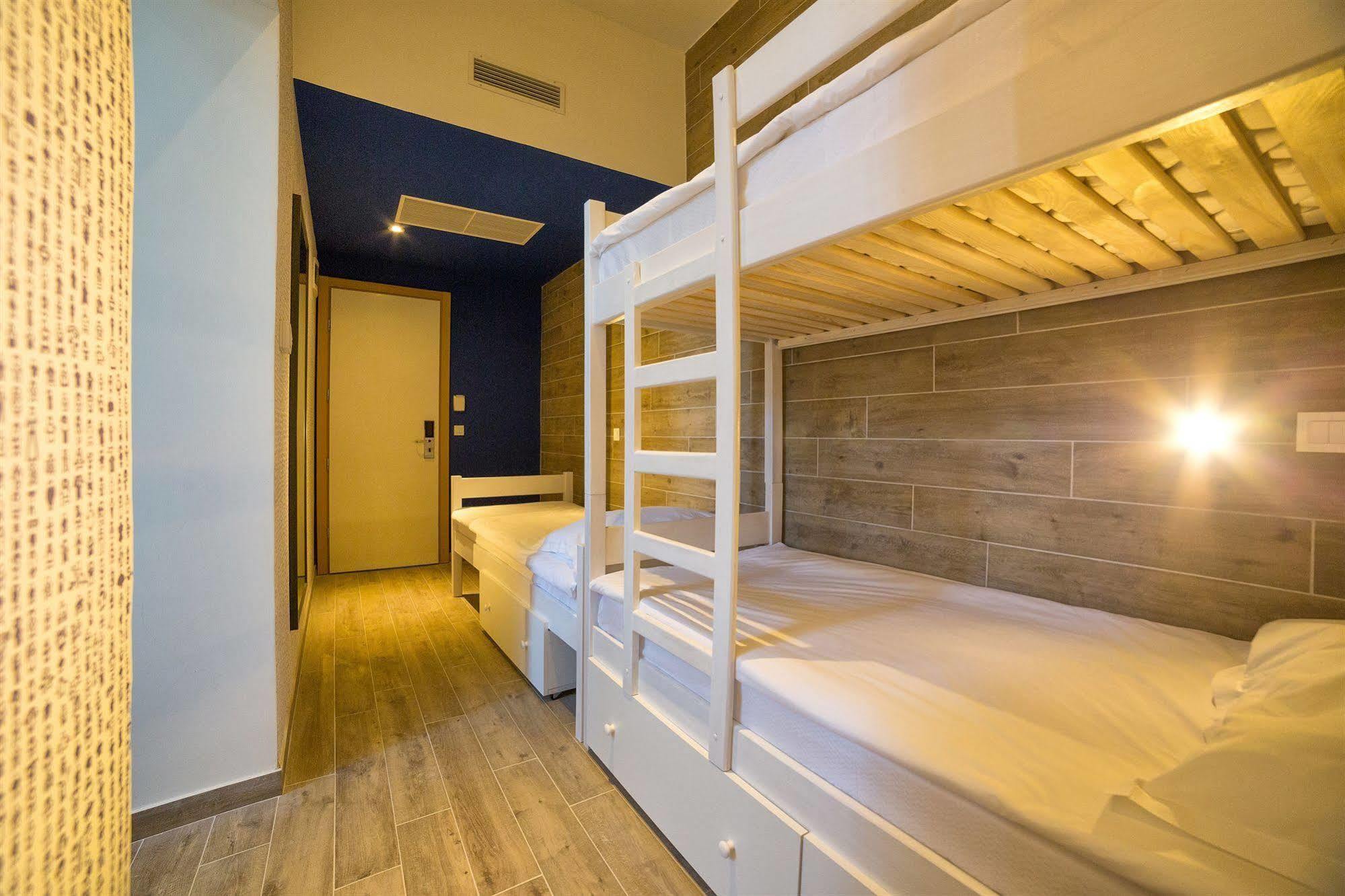 Hostel Link لوفغان المظهر الخارجي الصورة